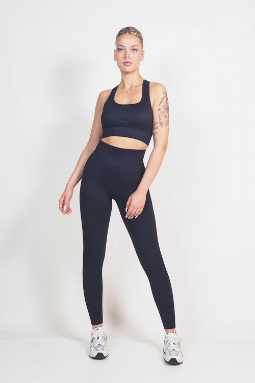 2 piece athletic set Anika