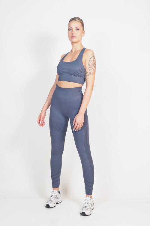 2 piece athletic set Anika