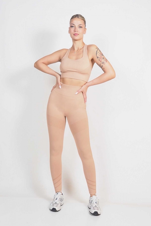 2 piece athletic set Anika