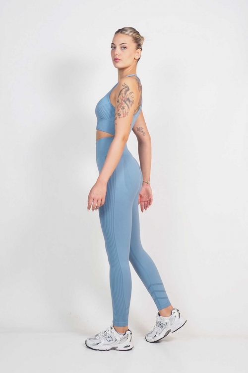 2 piece athletic set Anika