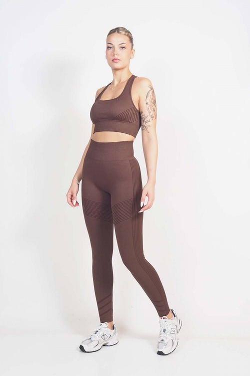 2 piece athletic set Anika