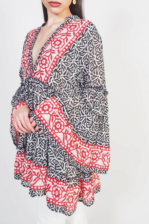 Printed kaftan/blouse with ruffles on the sleeve