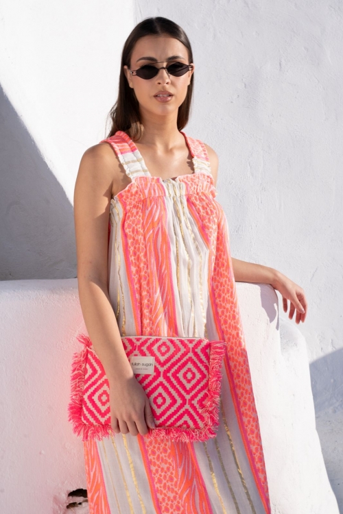 Maxi dress with wide elastic straps