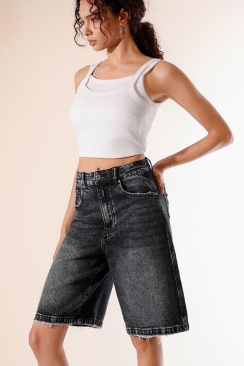 High waisted shorts Betsy