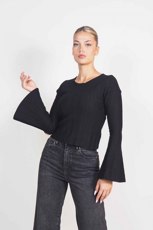 Knit top with flared sleeves Ava