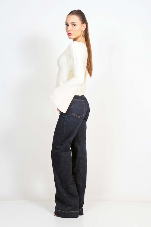 Knit top with flared sleeves Ava