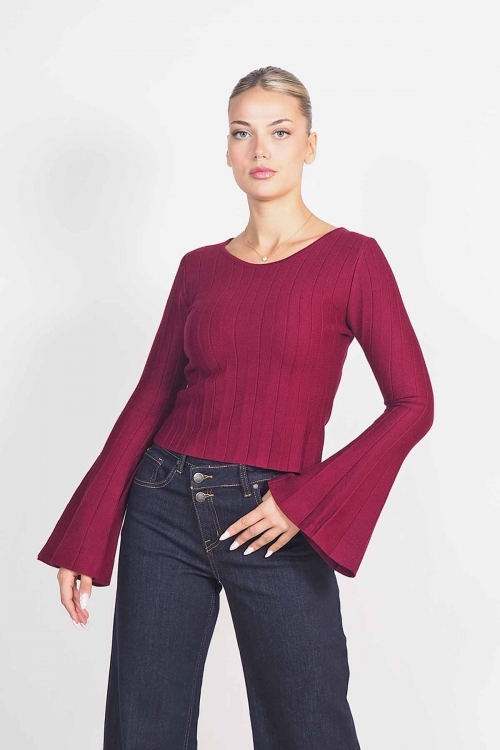 Knit top with flared sleeves Ava