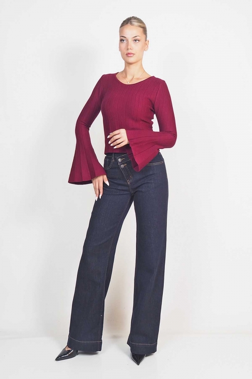 Knit top with flared sleeves Ava