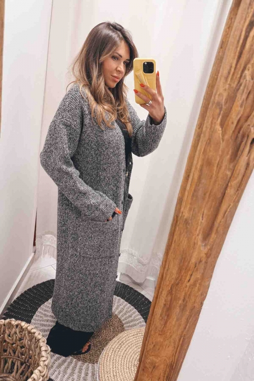 Long knit buttoned cardigan coat