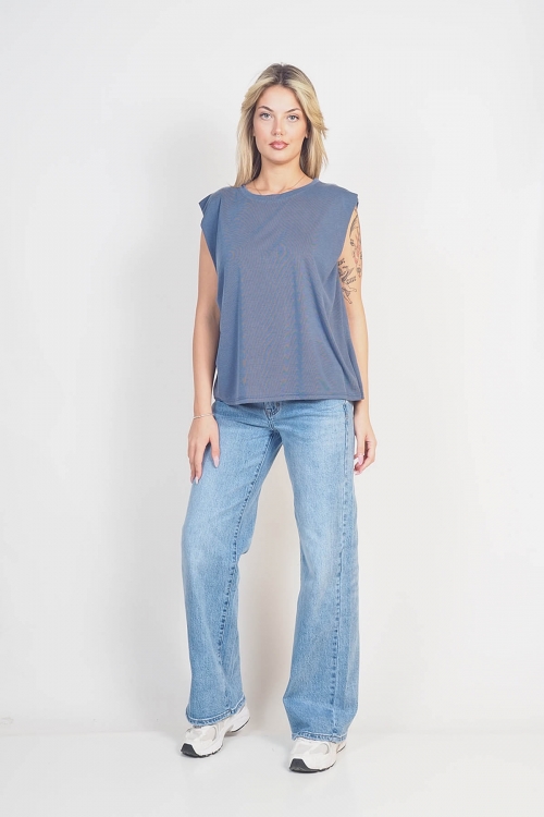 Loose rip sleeveless top Hallie