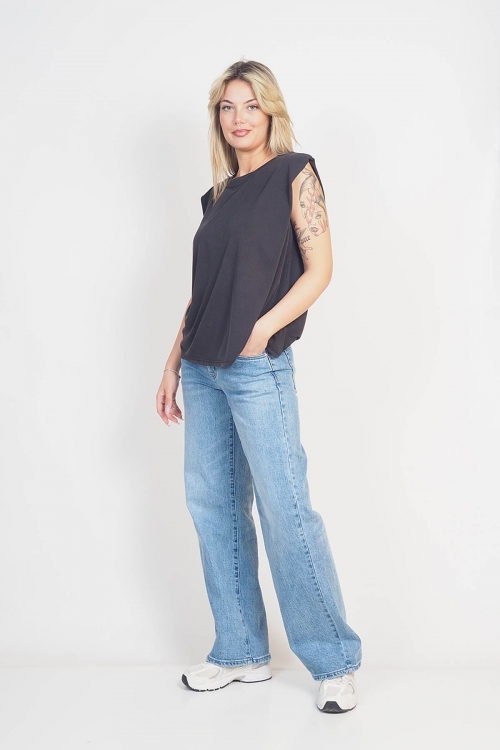 Loose rip sleeveless top Hallie