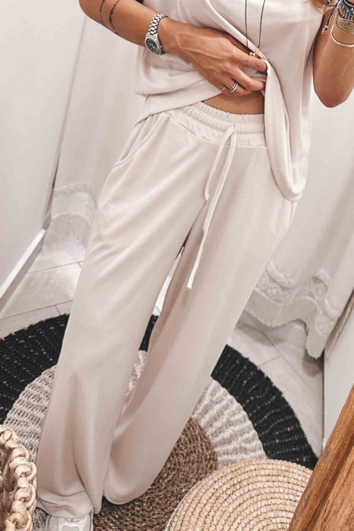Loοse trousers River