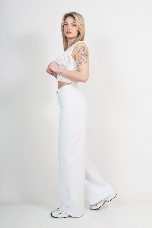 Moutaki perforated crop top