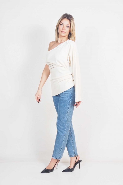 One shoulder top Clover