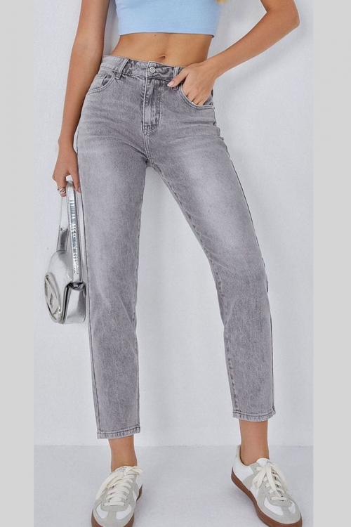 Premium high waisted mom fit jeans Luna