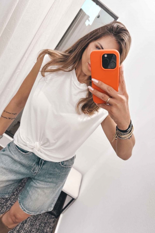 Sleeveless cotton top