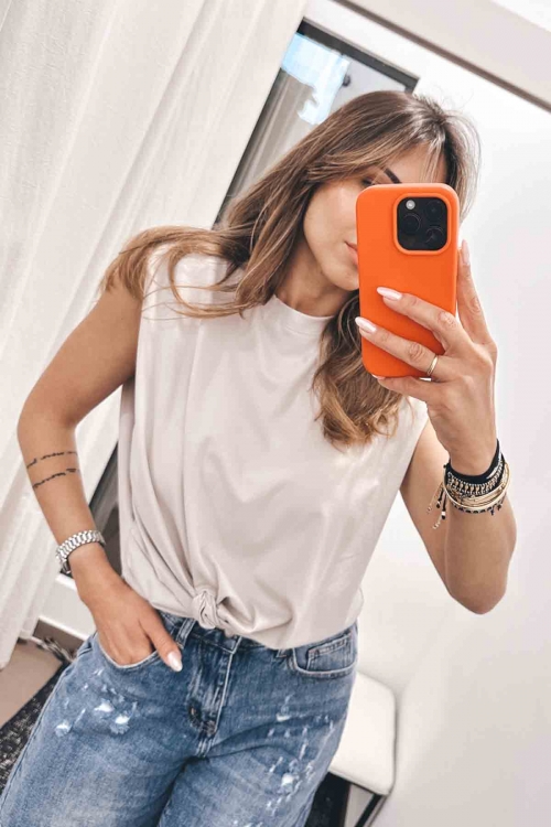 Sleeveless cotton top