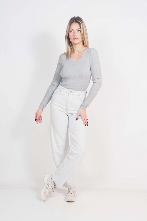 Soft knit v cut top Lyra