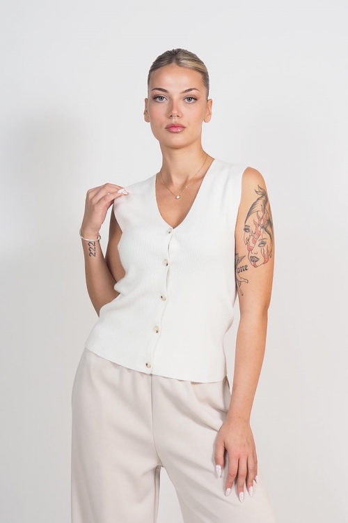 Soft knit vest with buttons Carrie