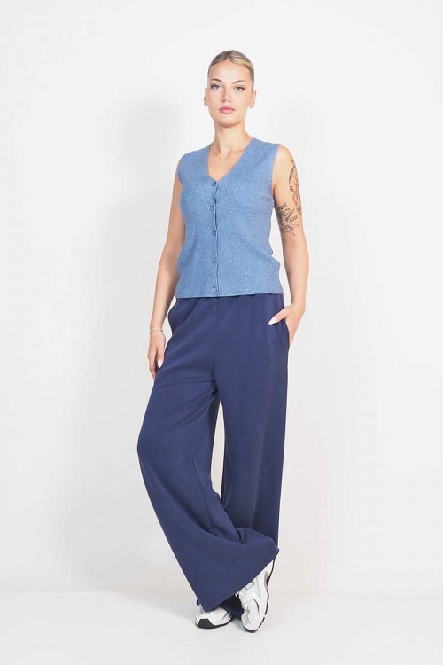 Soft knit vest with buttons Carrie