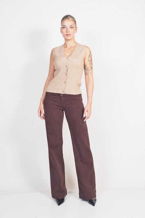 Soft knit vest with buttons Carrie