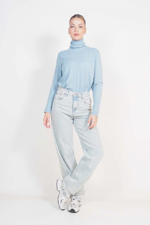 Soft turtleneck knit sparkle top Raya