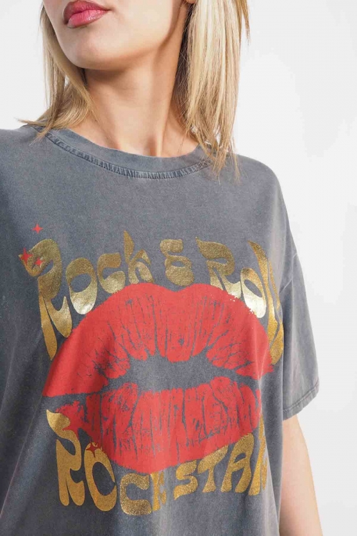 Stonewashed top Rock and Roll