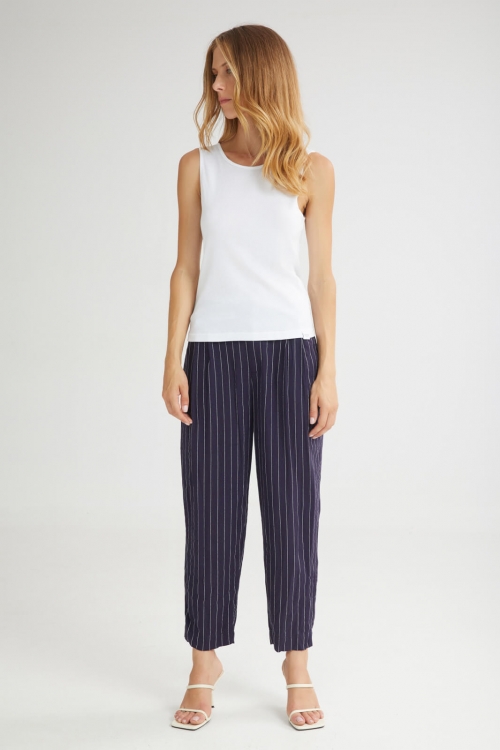 The Scoopable Top