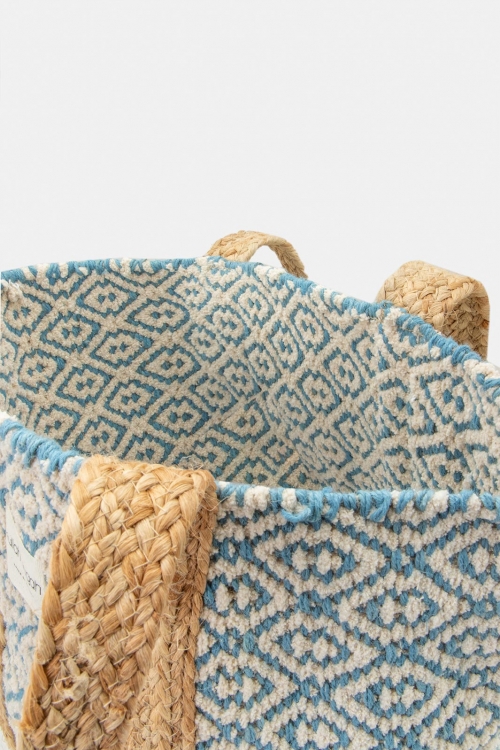Jute beach bag