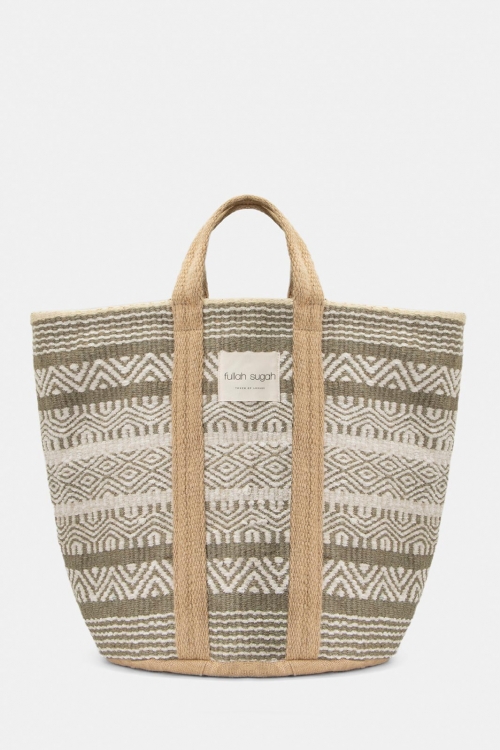 Beach bag with boho pattern