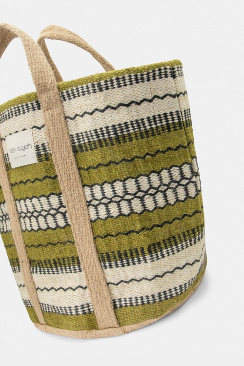 Beach bag with green stripes