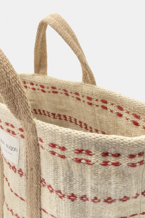 Patterned beach bag