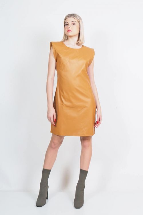 Φόρεμα με βάτες eco leather Taylor - Camel